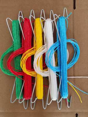 Tomato Support O Hook Trellising Hook Pre-wound with 20m UV Resistant Polypropylene Twine and Durable Nylon Iron Construction