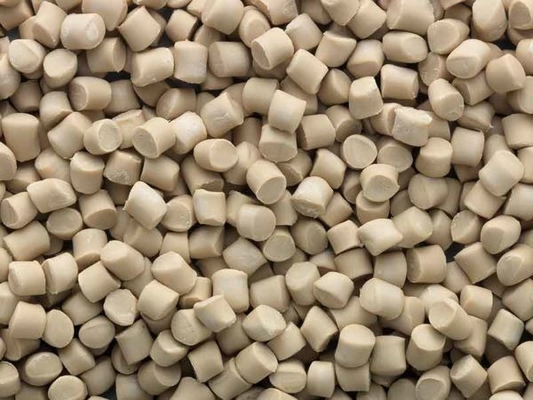 Ultra High Voltage 1.55g/Cm3 PVC Compound Granules Cold Resistant