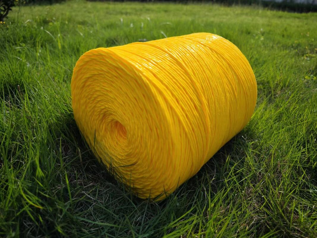 High tensile strength Banana Twine designed to maintain integrity under tension supporting heavy banana bunches securely
